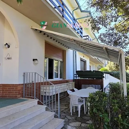 Oltremare Ferienhaus *